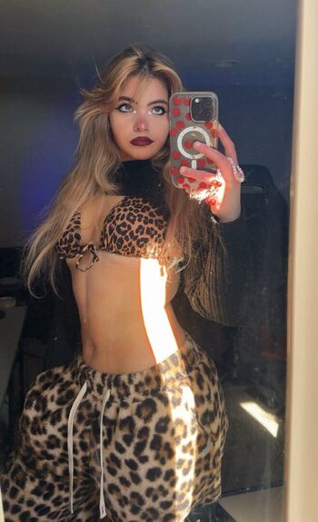 🔥 Aiiygatorz leaked private photo uncensored full