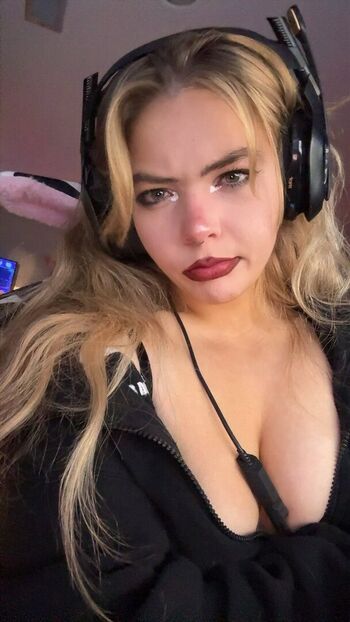 🔥 Aiiygatorz leaked private photo uncensored full