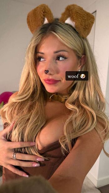 🔥 Breckie hill  page leaked private photo uncensored full