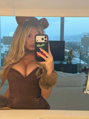 🔥 Breckie hill  page leaked private photo uncensored full