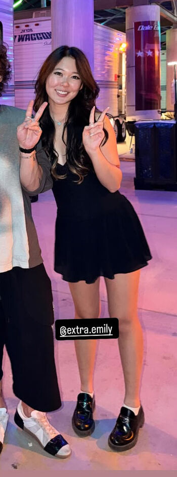🔥 Extraemily leaked private photo uncensored full