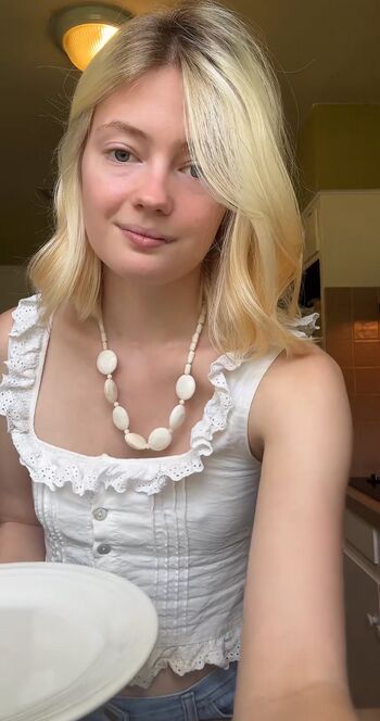🔥 Fangbarbie leaked private photo uncensored full