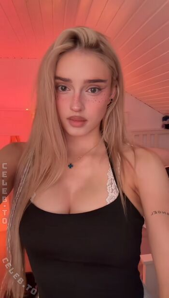 🔥 Honeypuu  page leaked private photo uncensored full