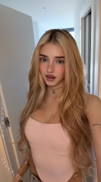 🔥 Honeypuu  page leaked private photo uncensored full