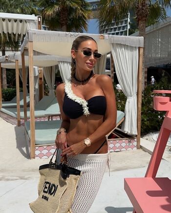 🔥 Janine wiggert page leaked private photo uncensored full