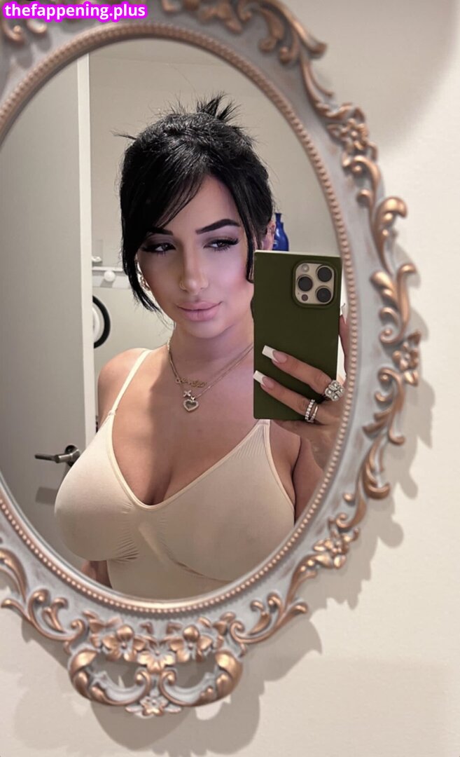 🔥 Christina hendricks leaked private photo uncensored full