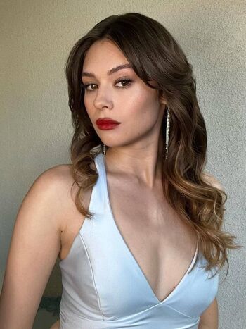 🔥 Nicole maines leaked private photo uncensored full
