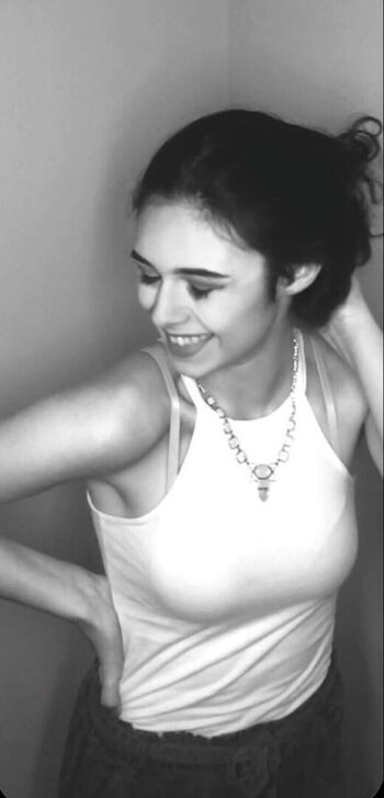 🔥 Nicole maines leaked private photo uncensored full